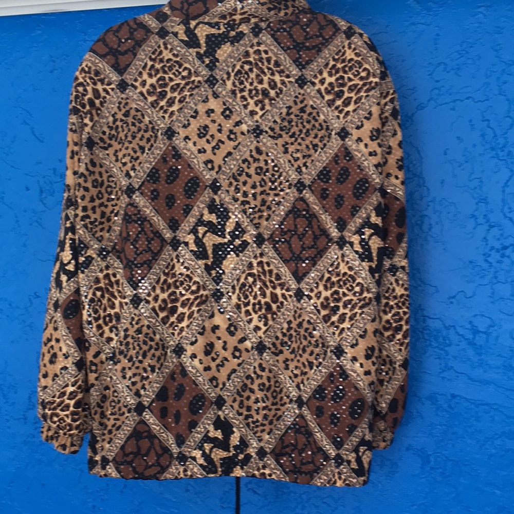 Chic Reversible Jacket! - image 8
